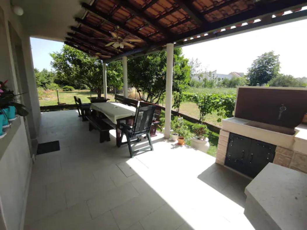 Apartment Bellacosta III Kastela Exterior photo